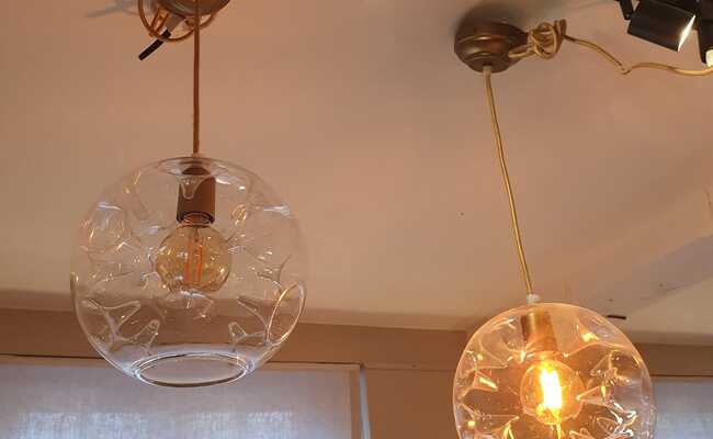 paire de suspensions en verre 